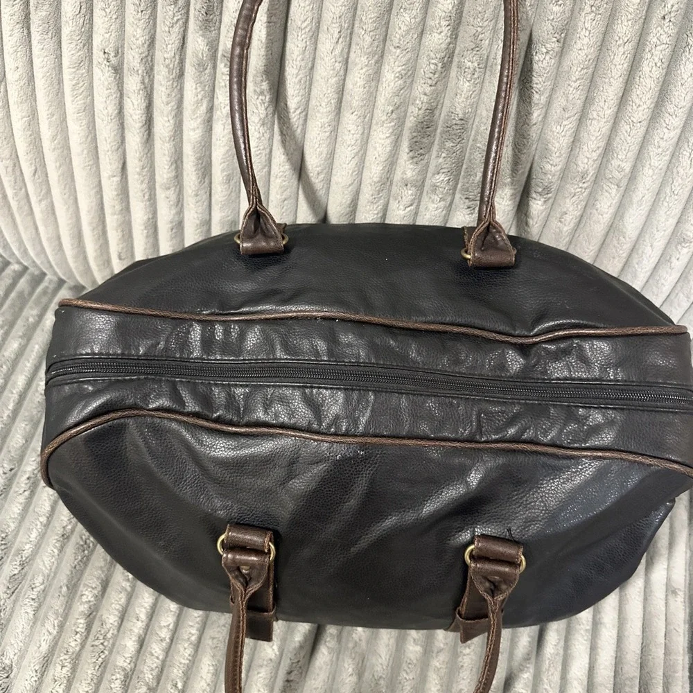 Urban Renewal UR Duffle Bag Usher Gift Leather Like Travel Tote 20